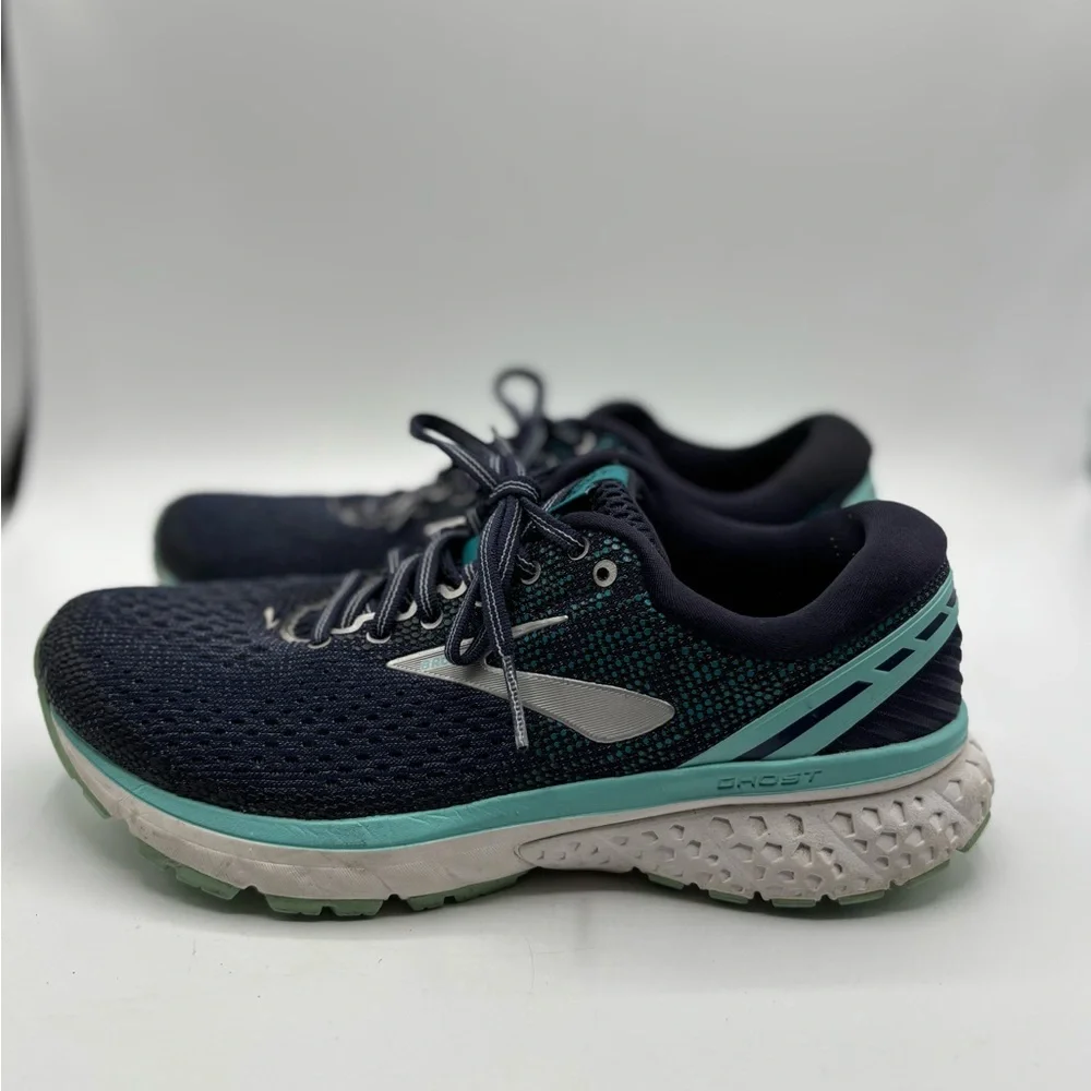 Brooks Ghost 11 Navy Teal Running Shoes Women’s 8.5